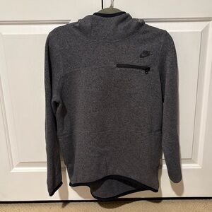 Nike Funnel Neck Sweatshirt
